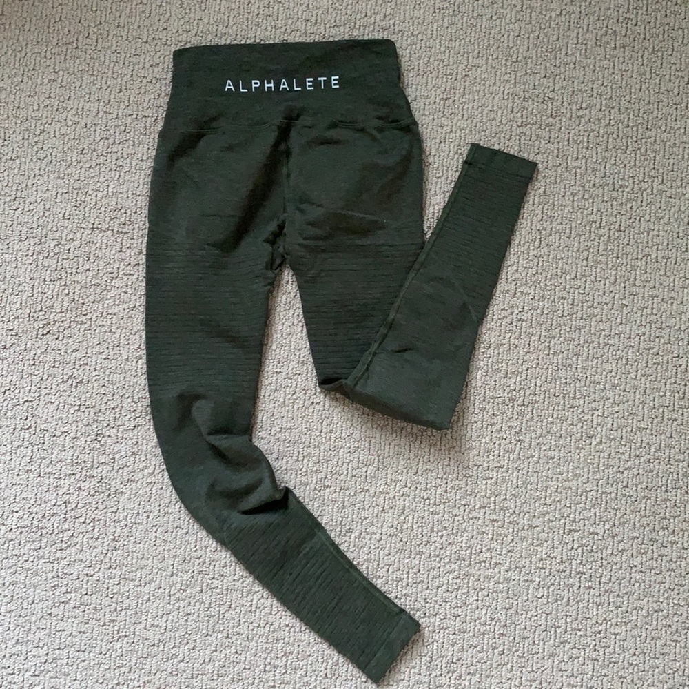 Alphalete Revival Legging